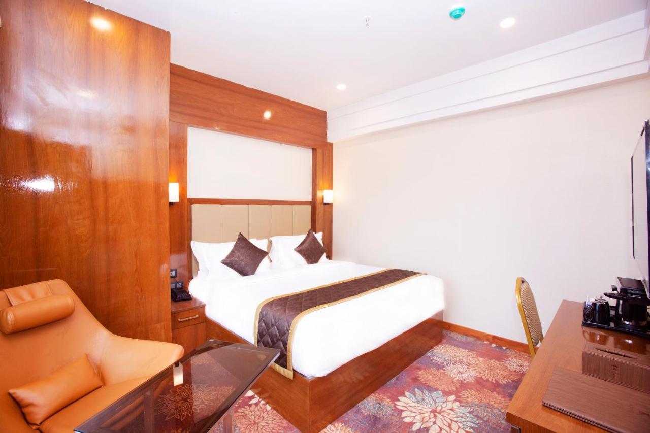 Kingston Hotel Bengaluru Kültér fotó