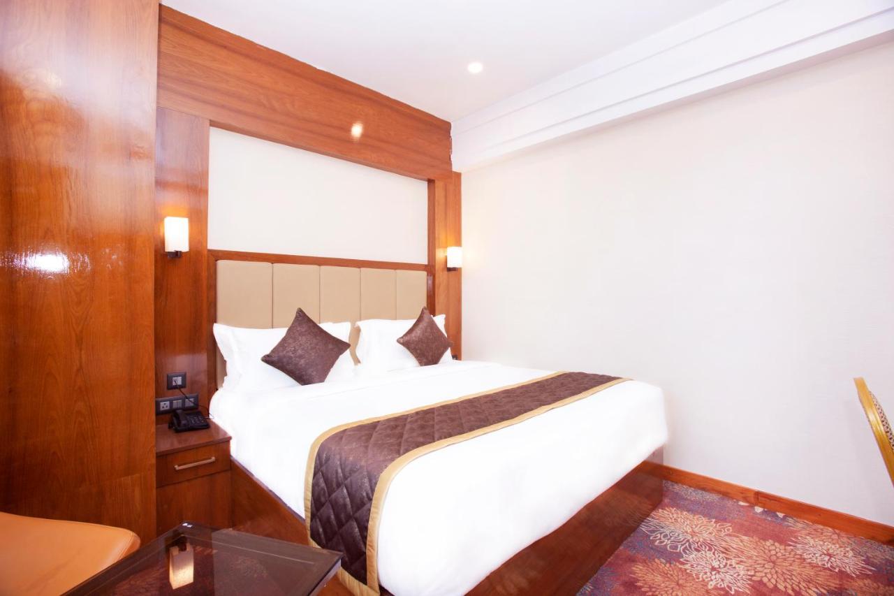 Kingston Hotel Bengaluru Kültér fotó