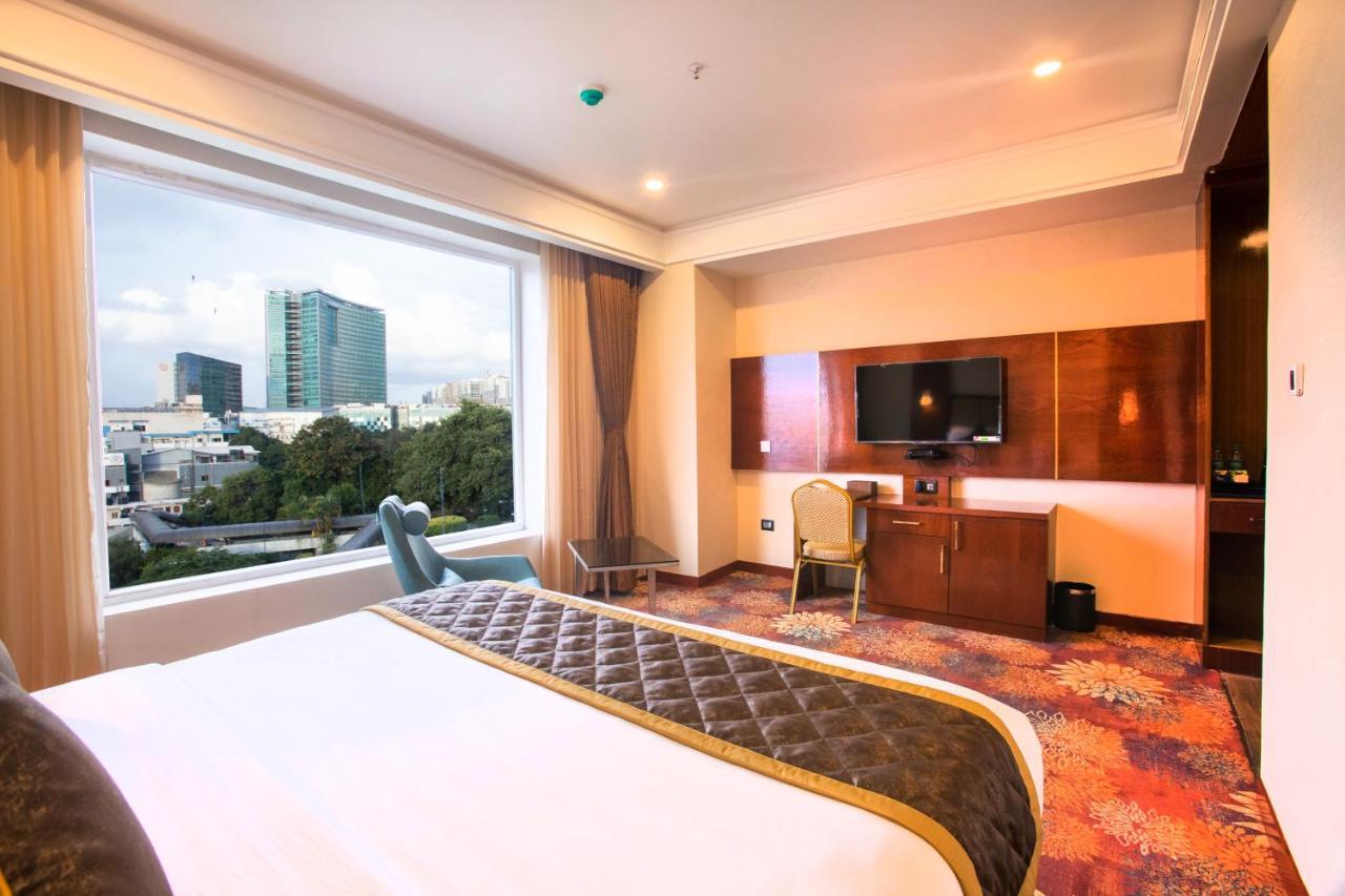 Kingston Hotel Bengaluru Kültér fotó