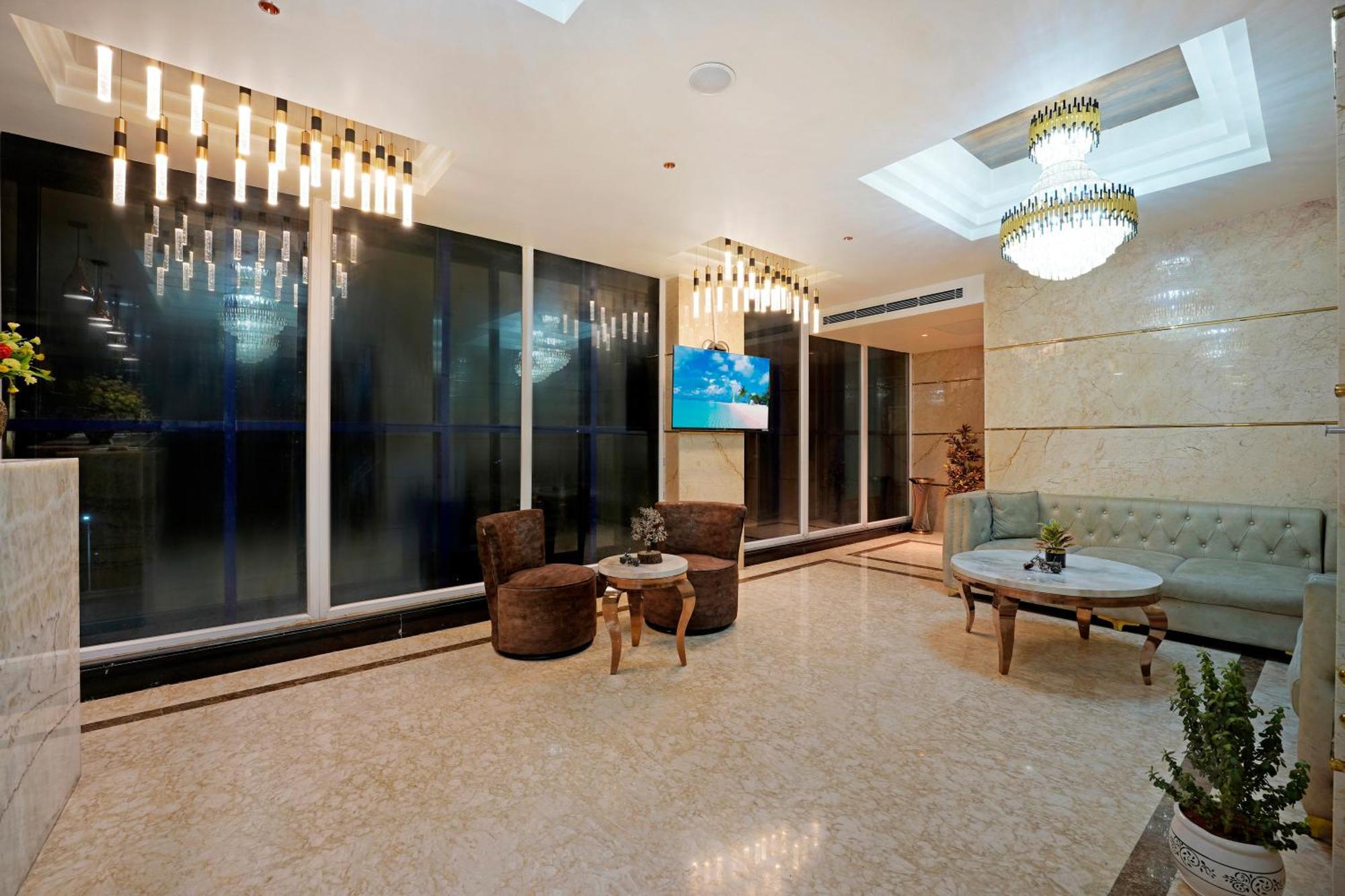 Kingston Hotel Bengaluru Kültér fotó