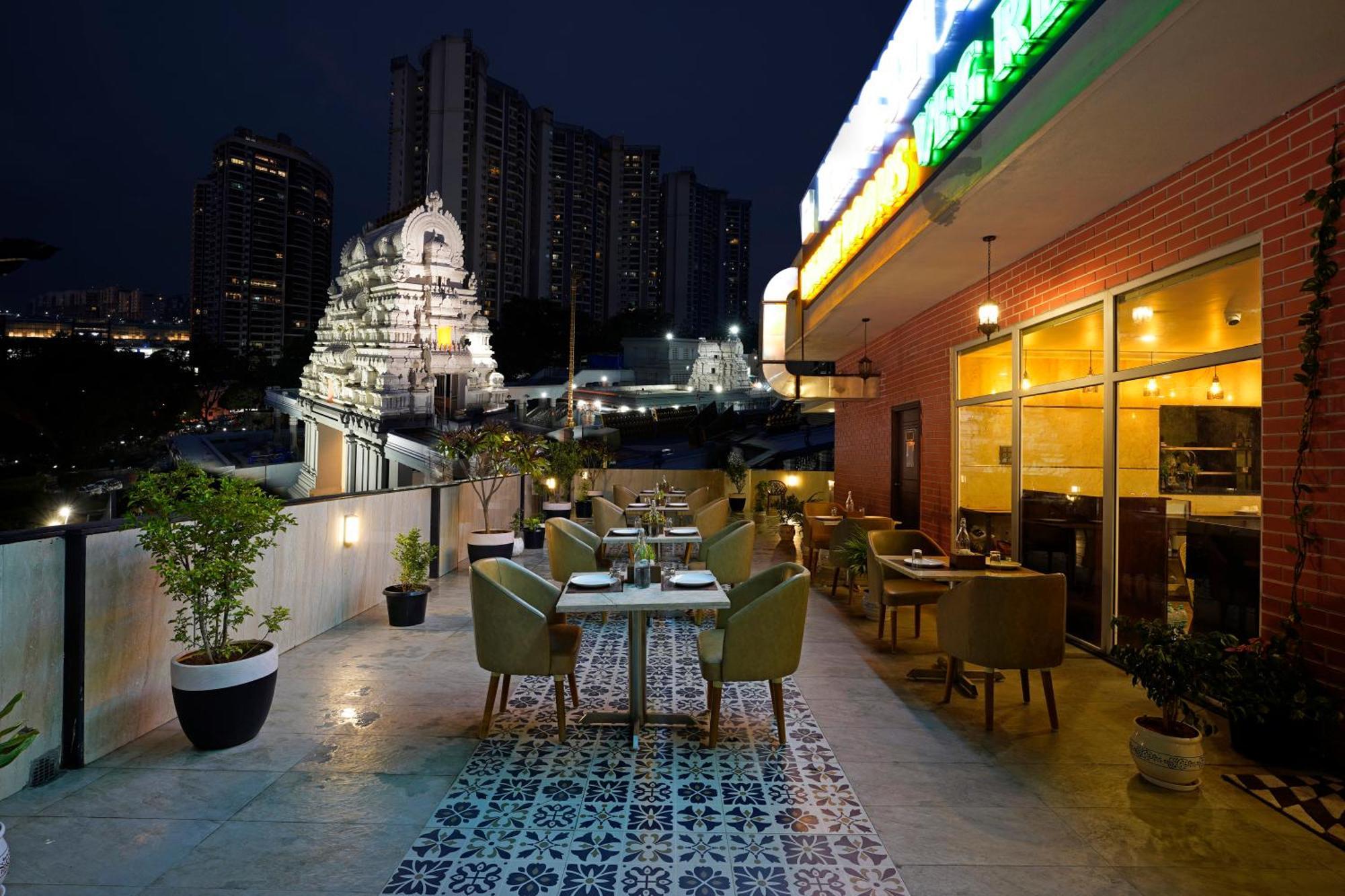 Kingston Hotel Bengaluru Kültér fotó