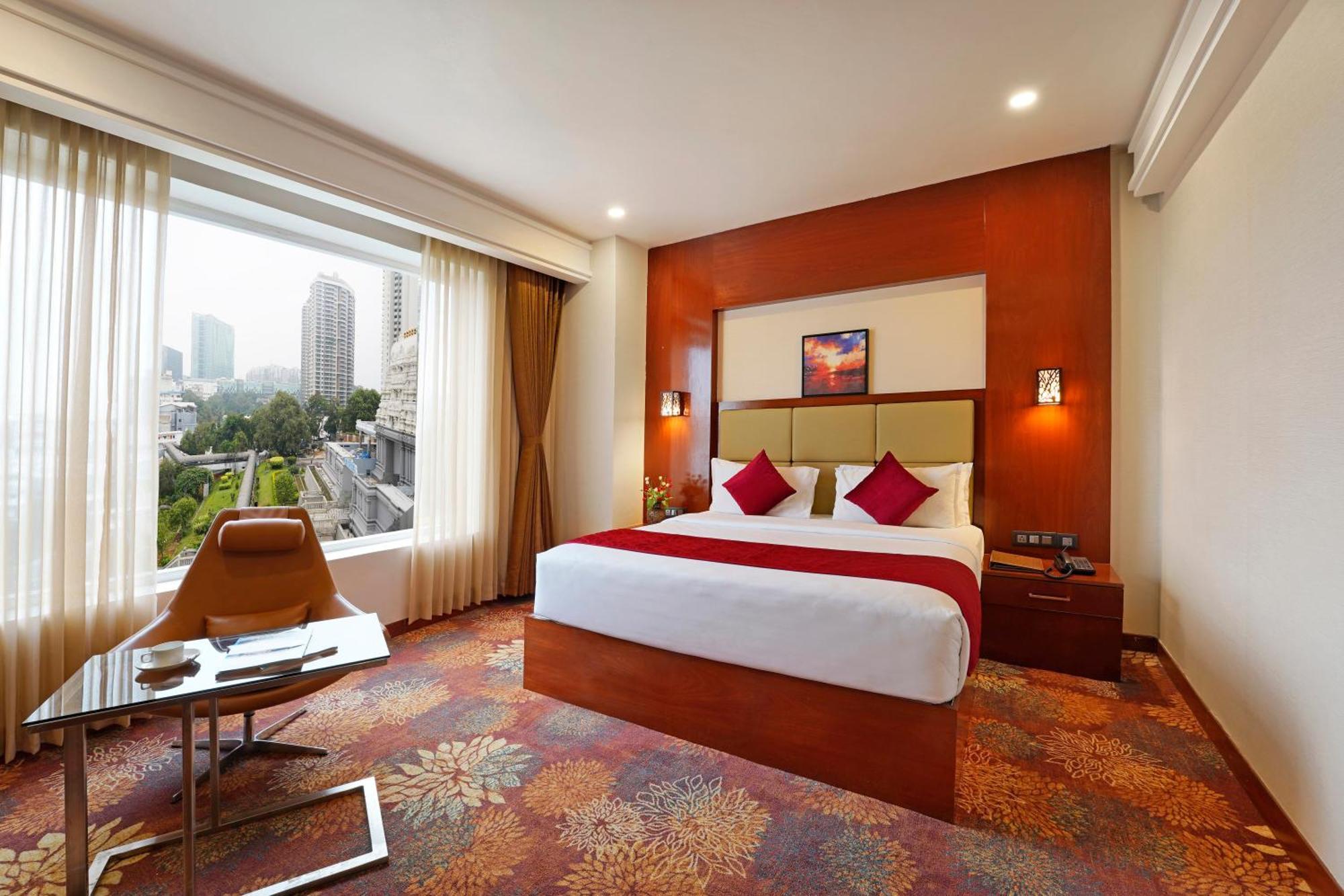 Kingston Hotel Bengaluru Kültér fotó