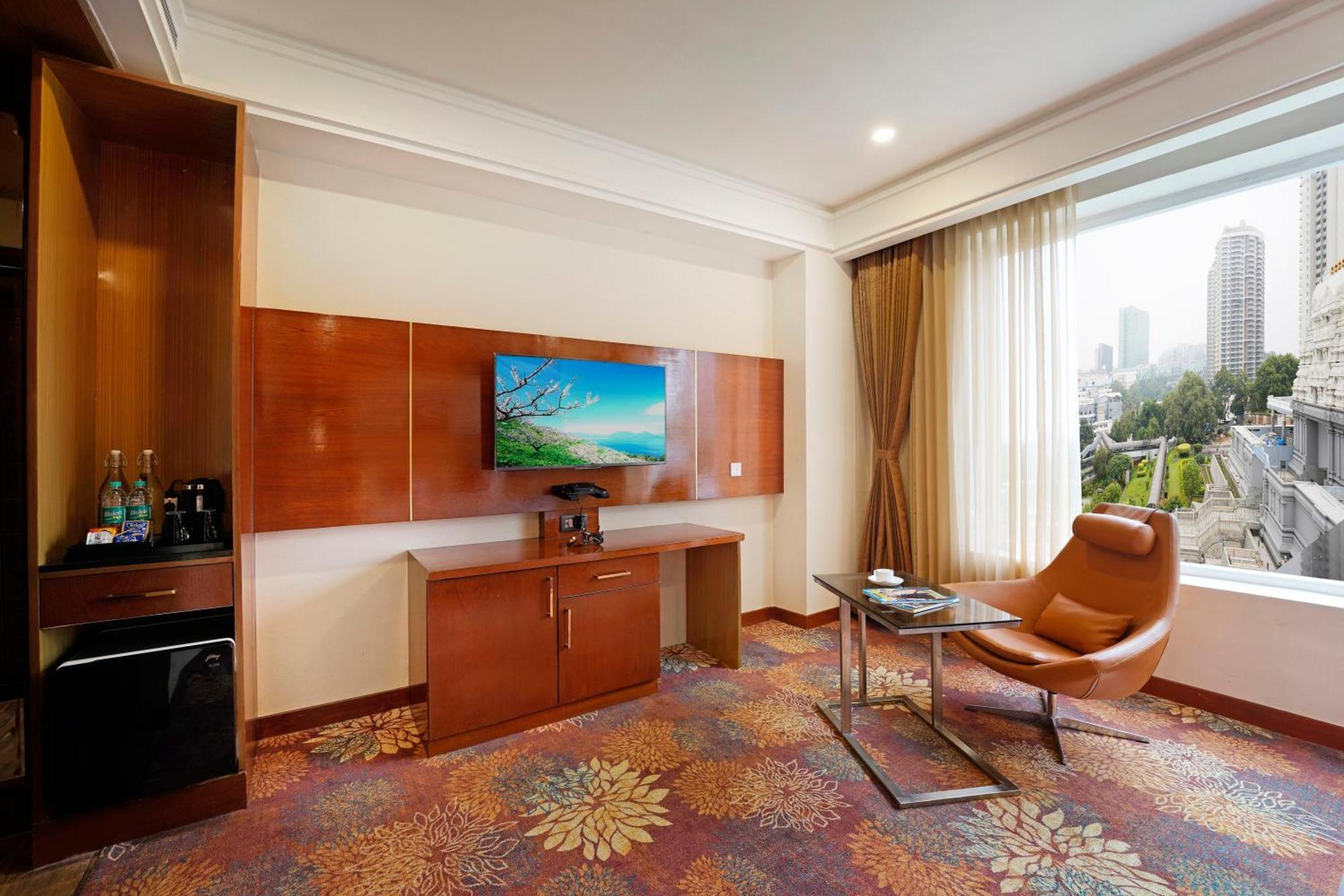 Kingston Hotel Bengaluru Kültér fotó