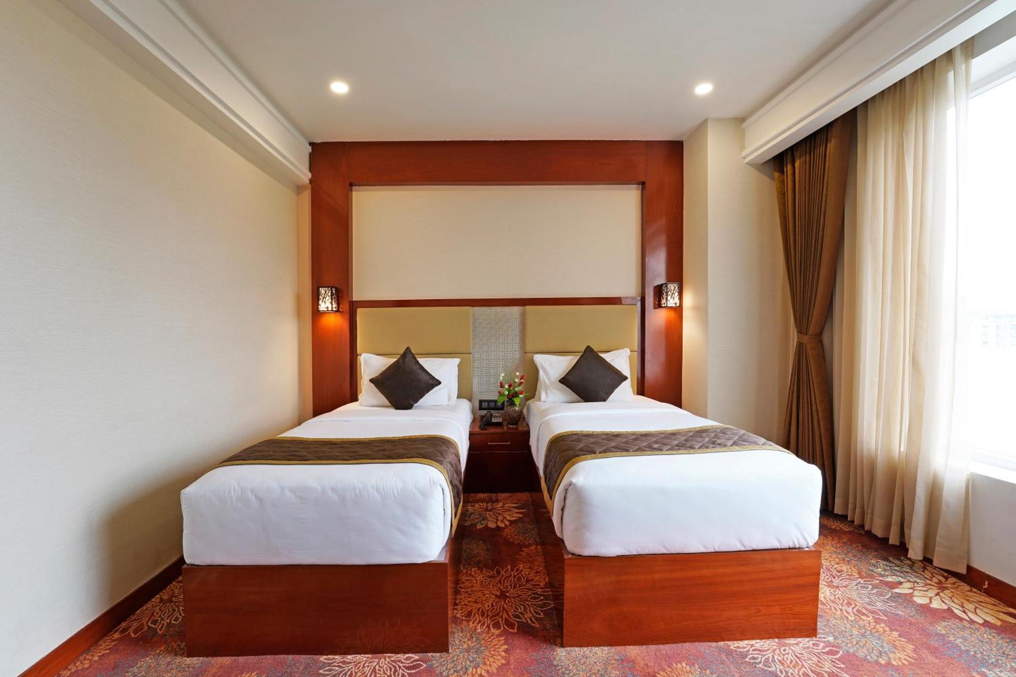 Kingston Hotel Bengaluru Kültér fotó